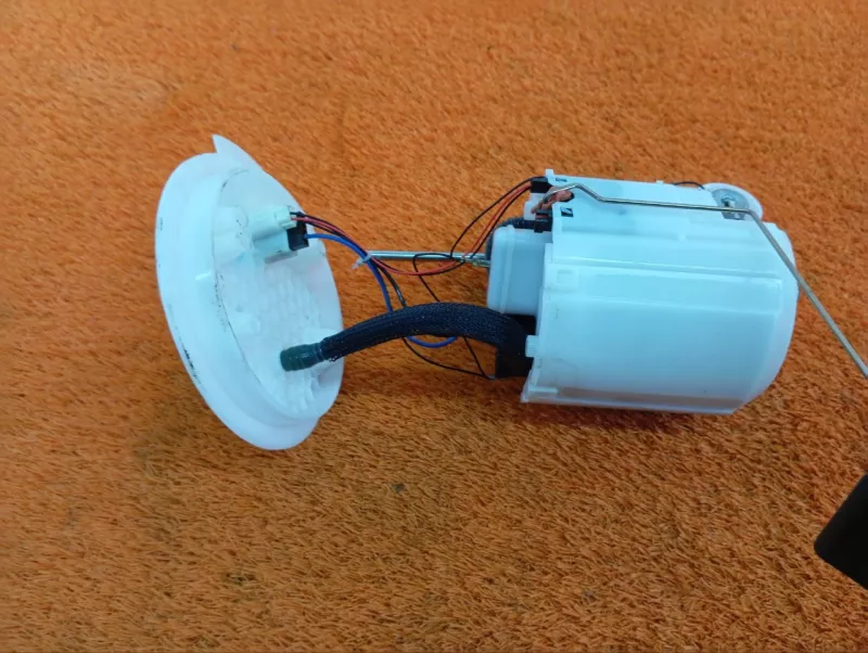 Бензонасос