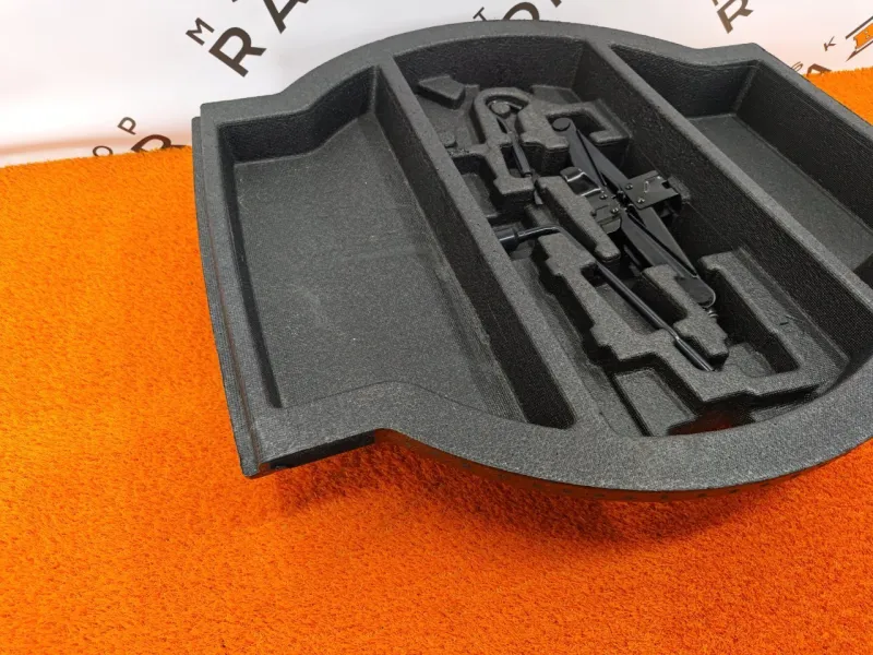 Ящик для инструментов