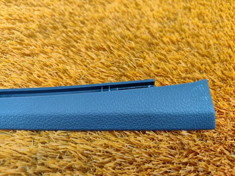 Накладка на стойку кузова