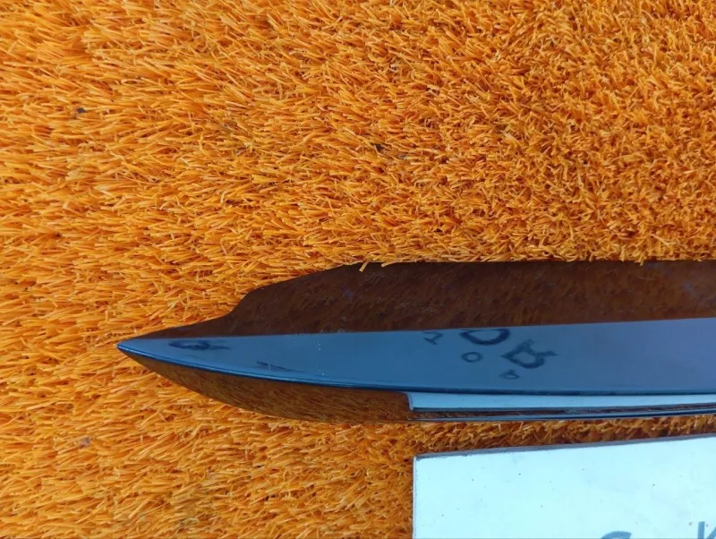 Молдинг на крыло