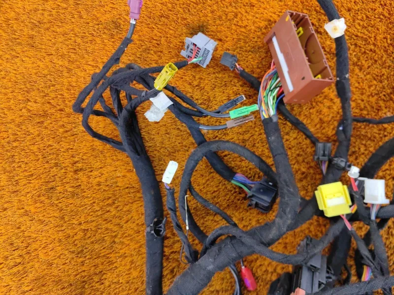 Проводка салона