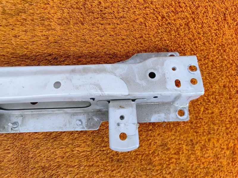 Панель передняя