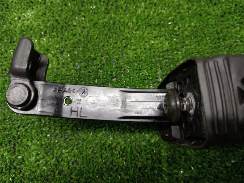 Ограничитель двери