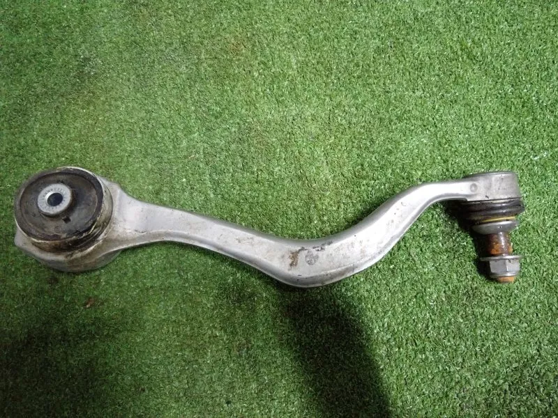 Рычаг подвески