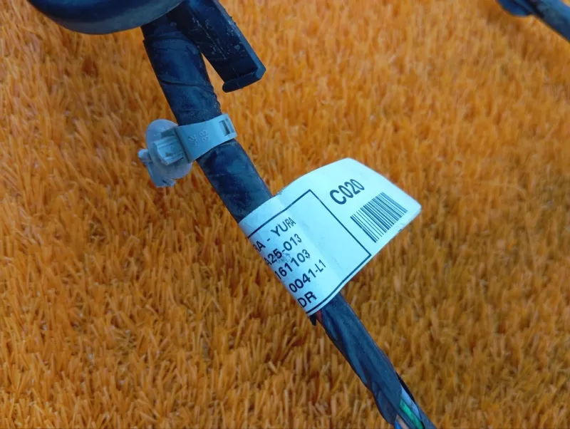 Проводка двери