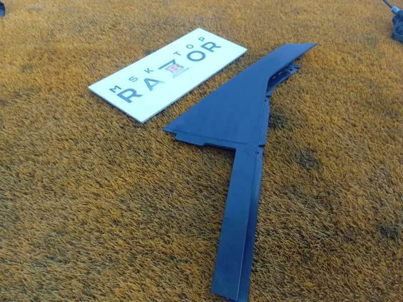 Молдинг двери