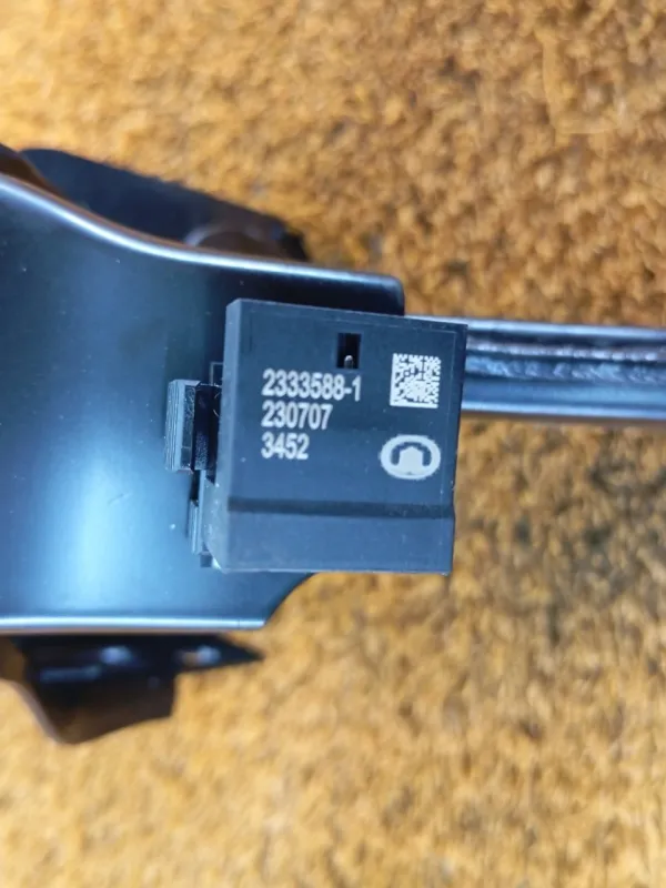 Педаль тормоза