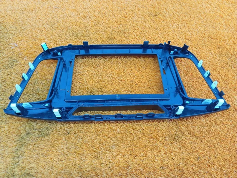 Рамка магнитолы