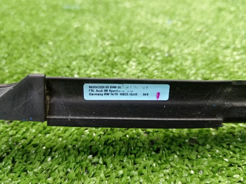 Молдинг двери Audi A5 2019 8W8853763 2 CYR, передний правый