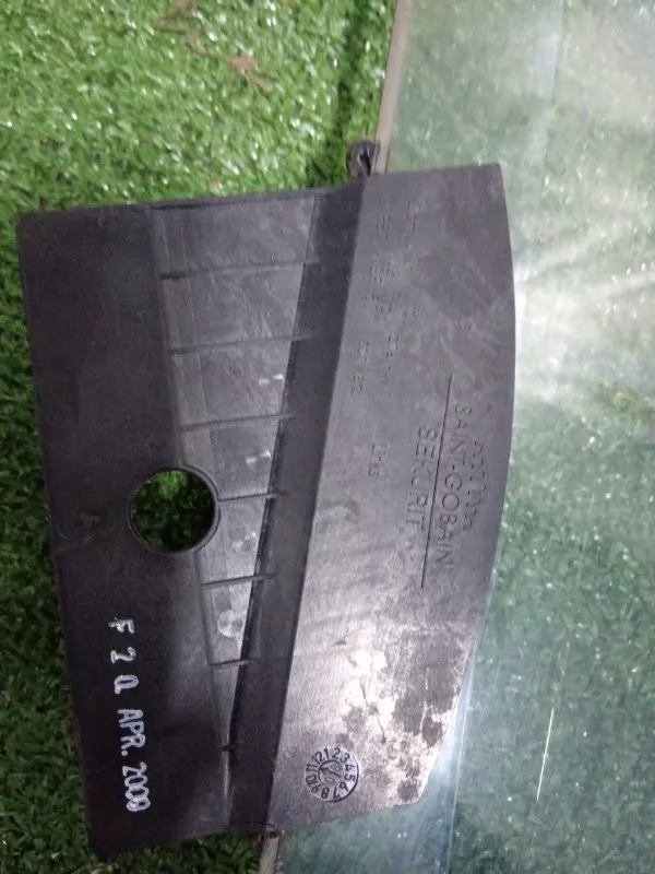 Стекло двери BMW 7-Series 2009 51337182083 F01, переднее левое