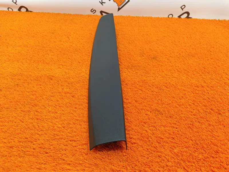 Обшивка багажника