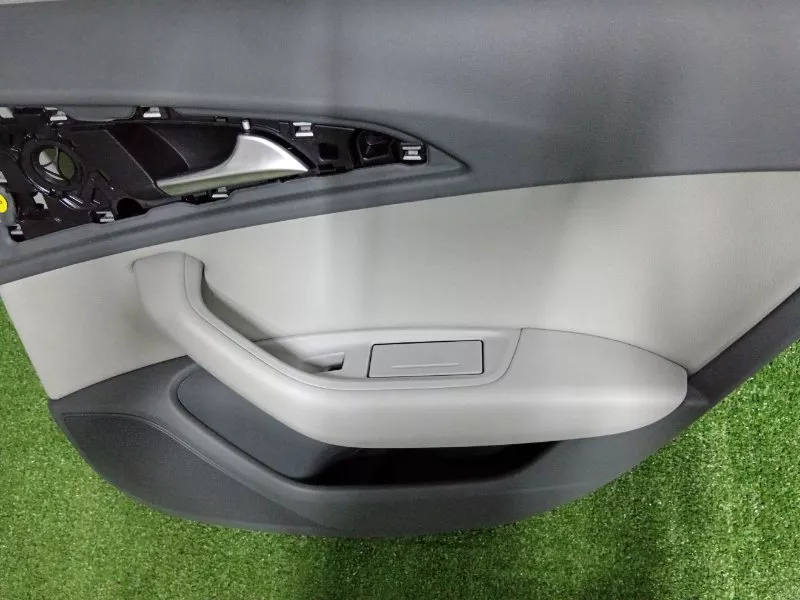 Обшивка двери Audi A6 2011 4G0867306 C7, задняя правая