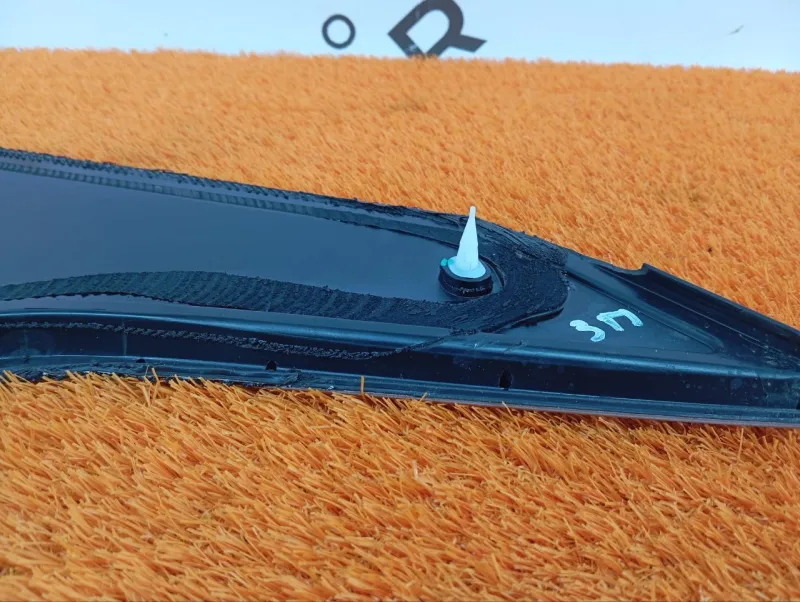 Форточка задняя