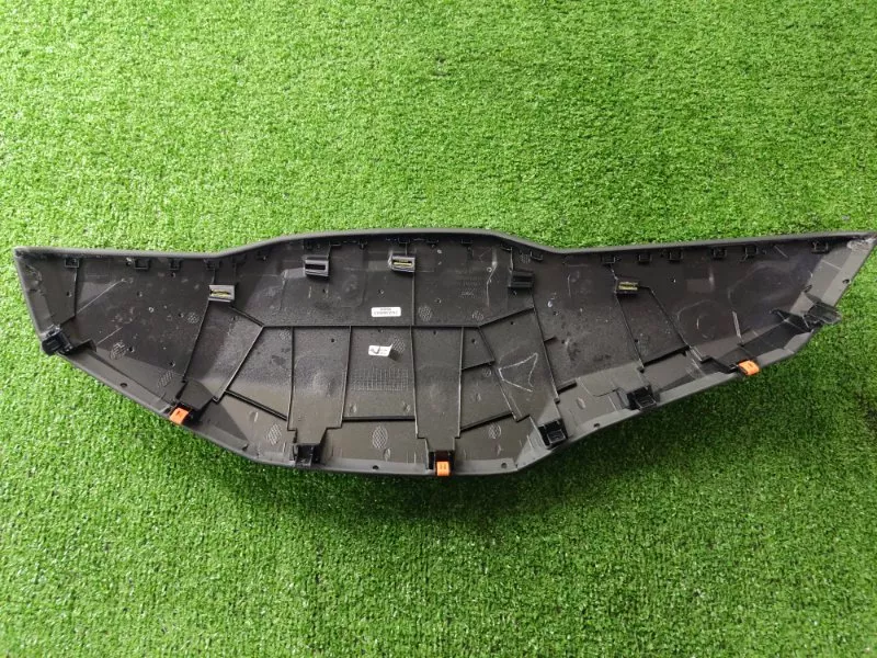 Накладка на торпедо