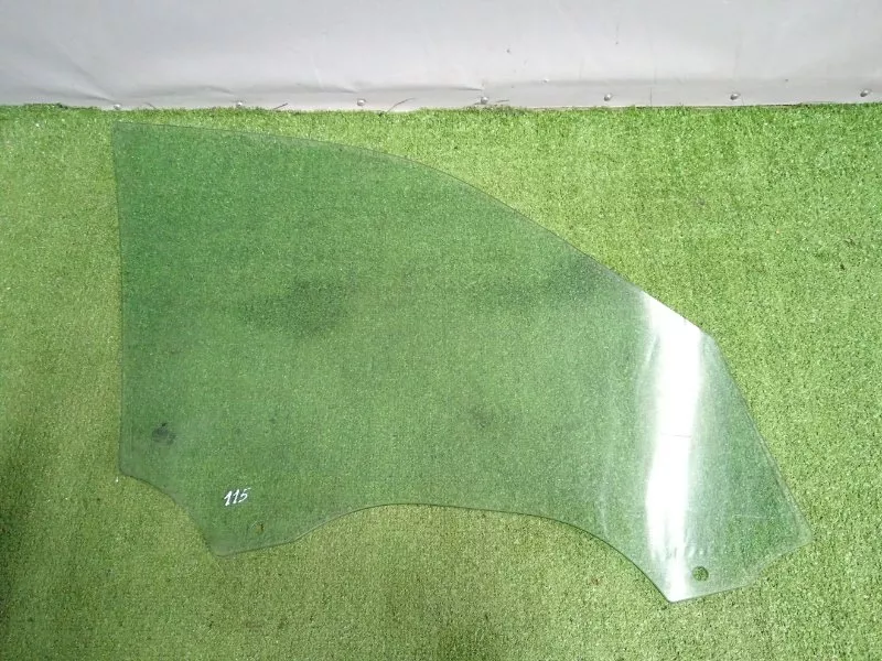 Стекло двери BMW X5 2008 51337137013 E70, переднее левое