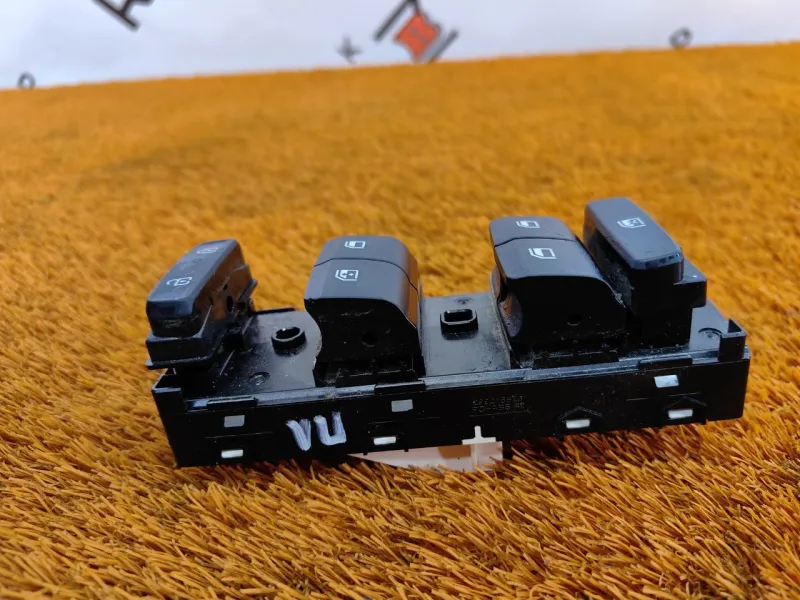 Блок стеклоподъемников