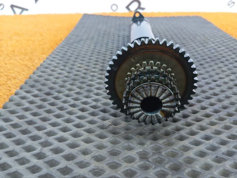 Вал балансировочный