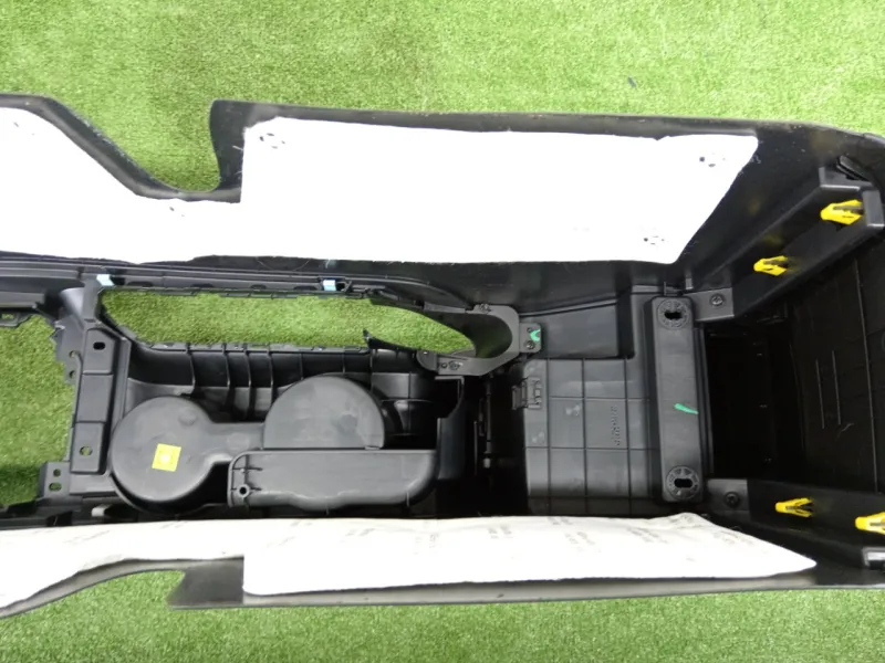 Консоль центральная