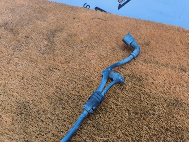 Проводка датчика ABS