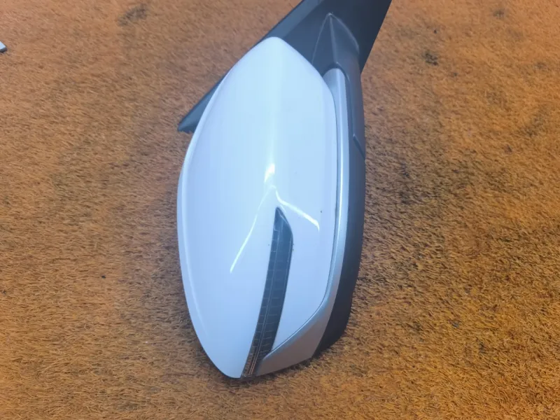 Зеркало боковое