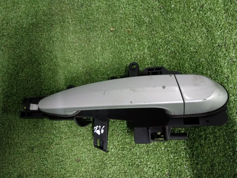 Ручка двери наружняя