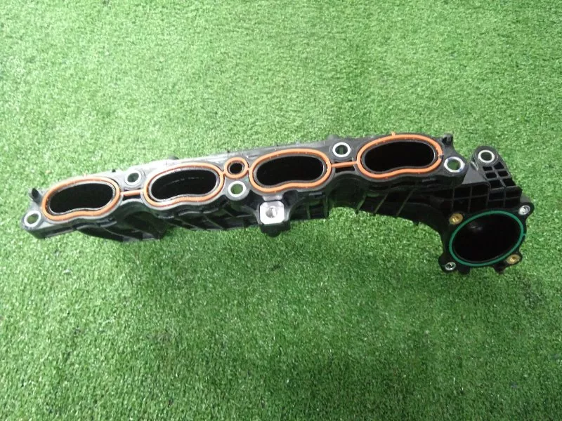 Коллектор впускной