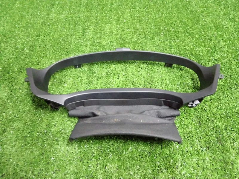 Кожух рулевой колонки