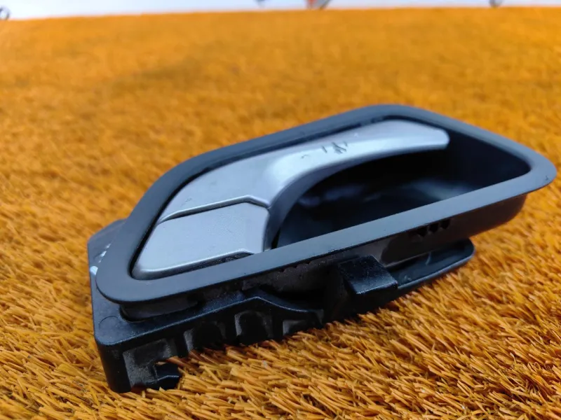 Ручка двери внутренняя