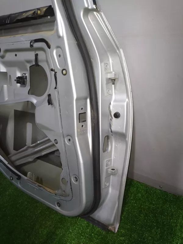 Дверь BMW 5-Series 2004 41527202341 E60, задняя левая