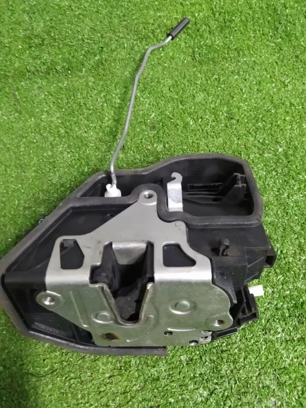 Замок двери