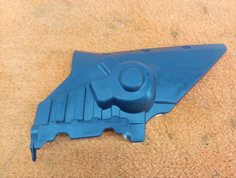 Накладка на торпедо