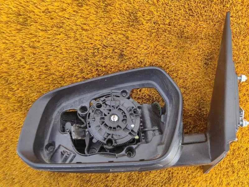 Зеркало боковое