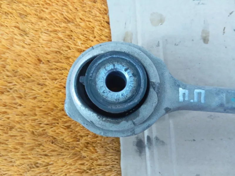 Рычаг подвески