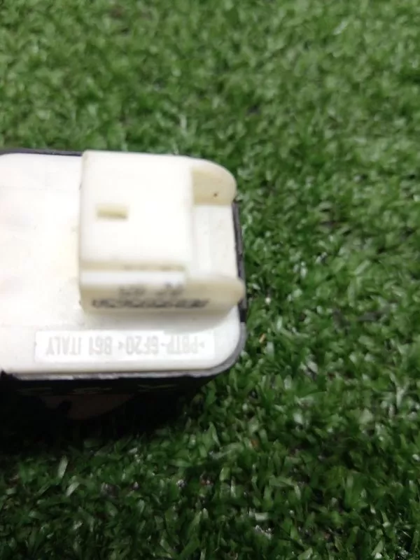 Джойстик регулировки зеркал