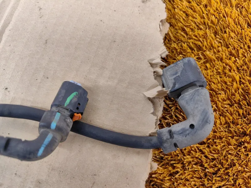 Проводка датчика ABS