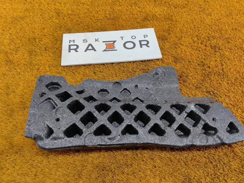 Уплотнитель проема двери