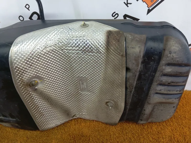 Бак топливный