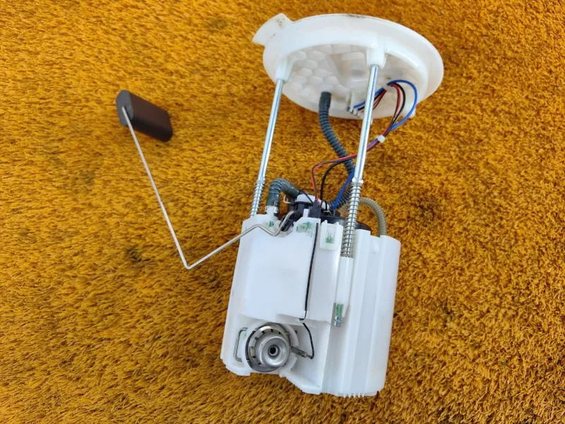 Бензонасос