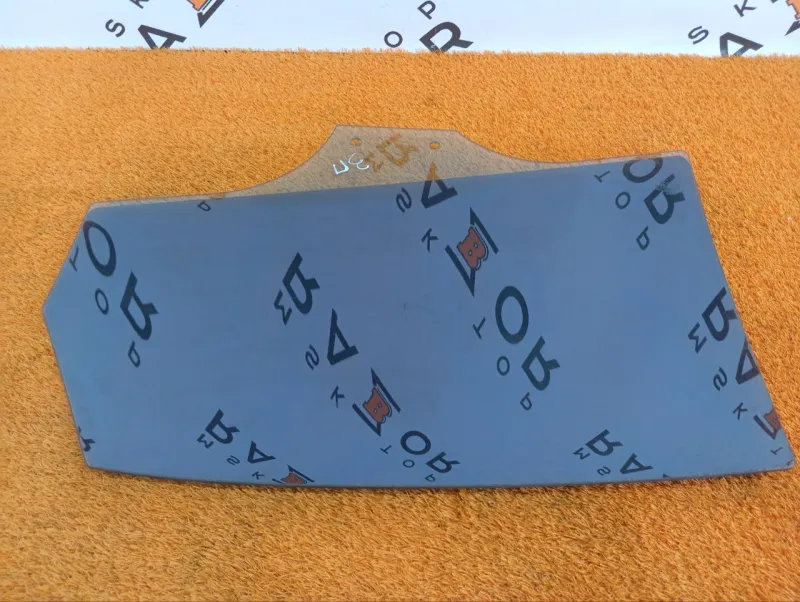 Стекло двери