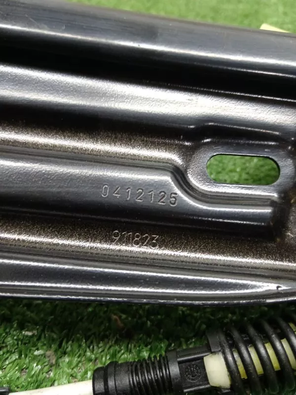 Стеклоподъемник BMW 5-Series 2011 51357182614 F10/F11, задний правый