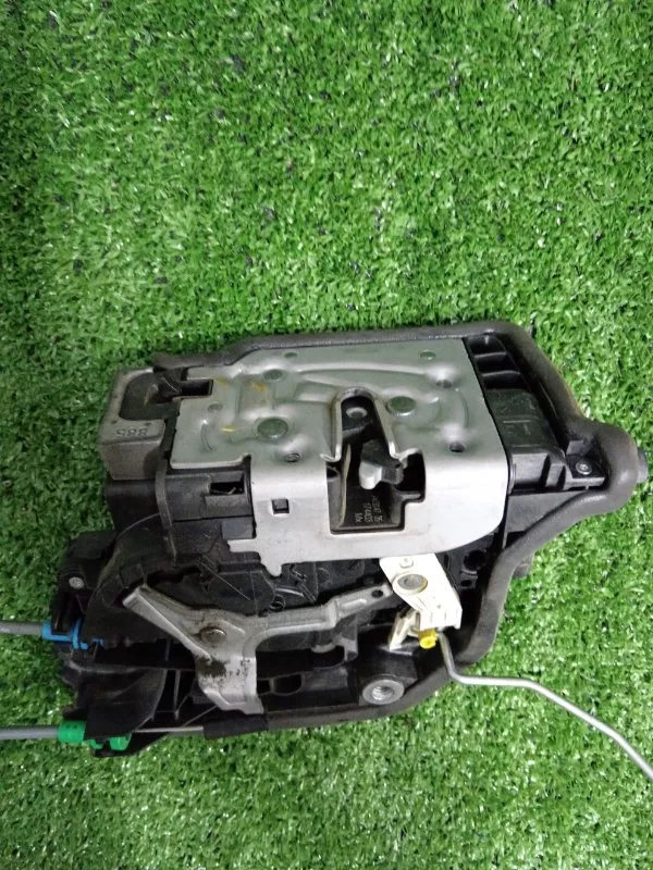 Замок двери