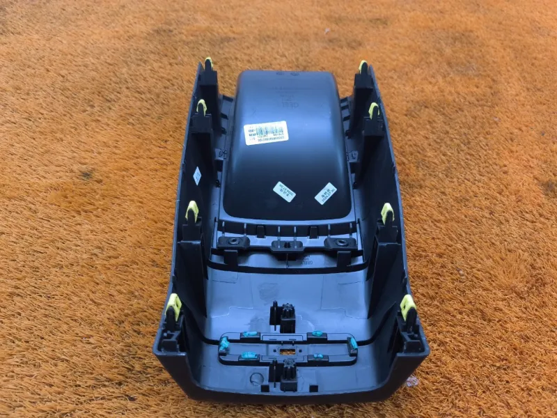 Накладка центральной консоли