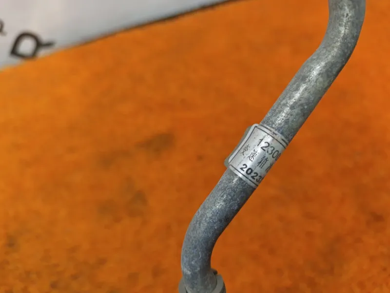 Трубка системы охлаждения