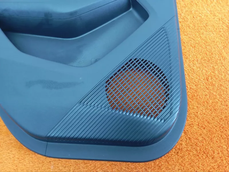 Обшивка двери