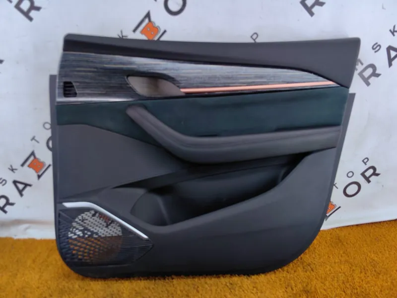 Обшивка двери