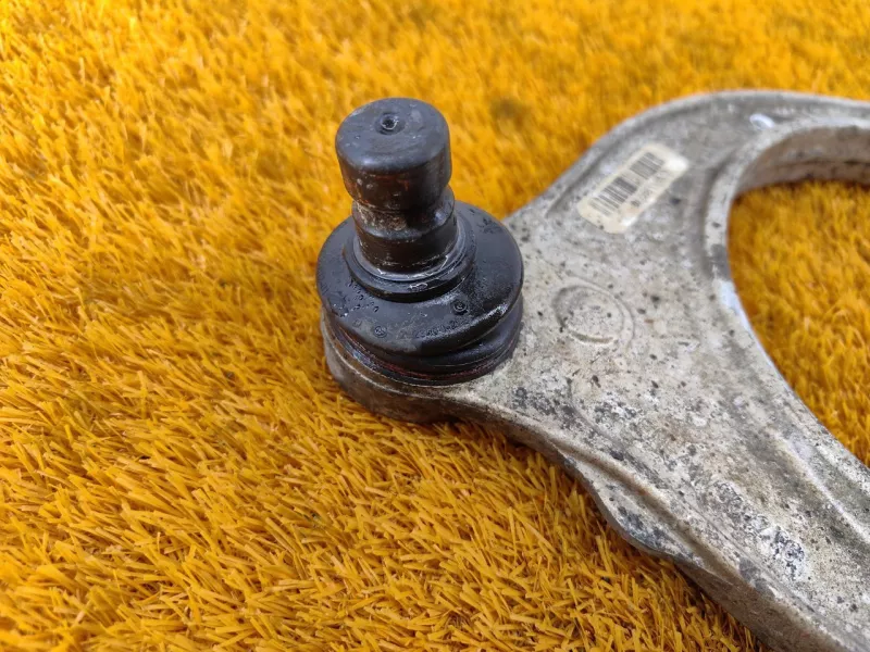 Рычаг подвески