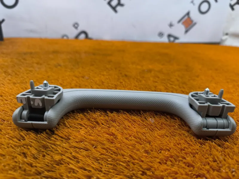 Ручка потолка