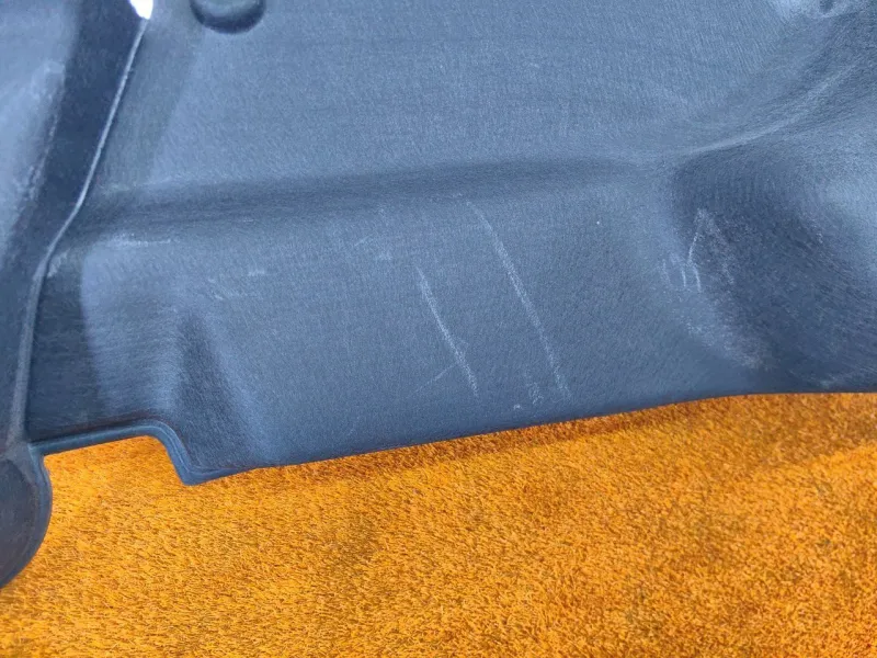 Обшивка багажника