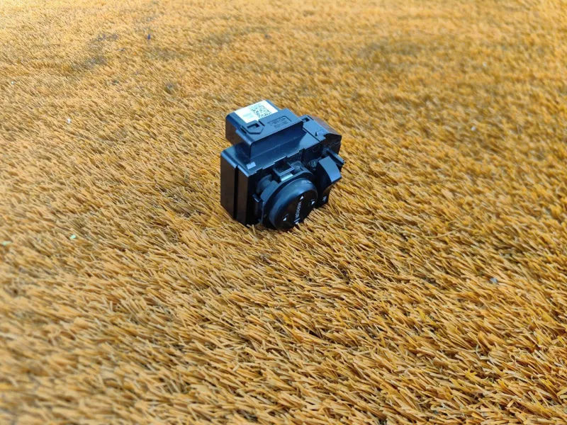 Блок управления зеркалами