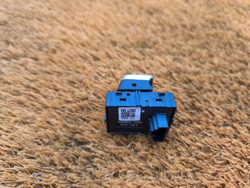 Кнопка стеклоподъемника